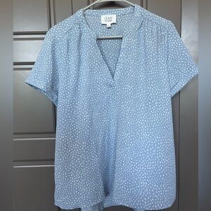 Light Blue spotted Top with v neck